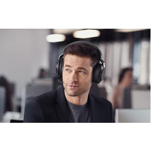 Evolve2 85 Link380a UC Stereo Headset in Black - Bluetooth Enabled, Mobility Accessories Included